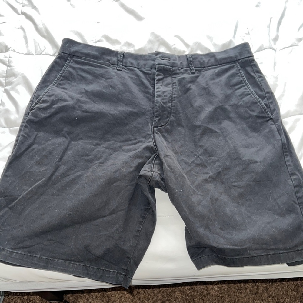 Black Gap 10” Shorts 34 Waist
